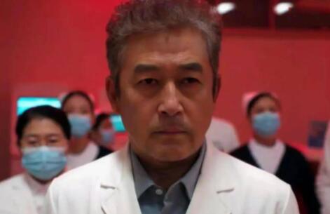 非凡醫(yī)者院長和陳輝的關(guān)系是什么