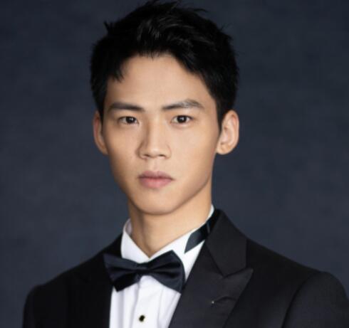 我本是高山盧南山扮演者是誰