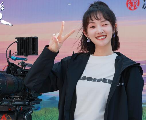 黃爾純身高多少 黃爾純個人資料介紹