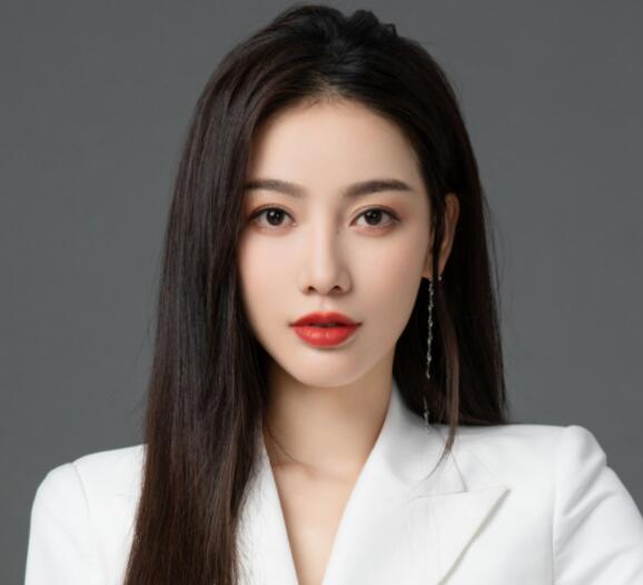 黑白密碼依姐扮演者是誰