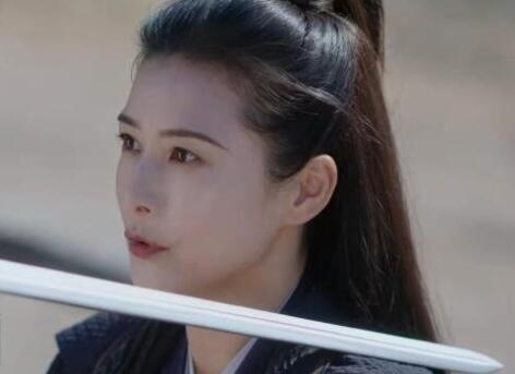 一念關(guān)山越先生是誰