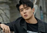 黑土無言鐘意扮演者是誰