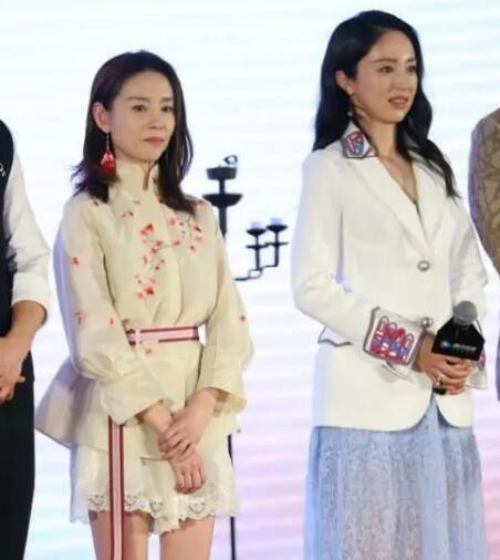 董潔和董璇什么關(guān)系