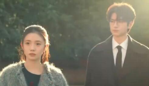 脫軌電視劇小說叫什么