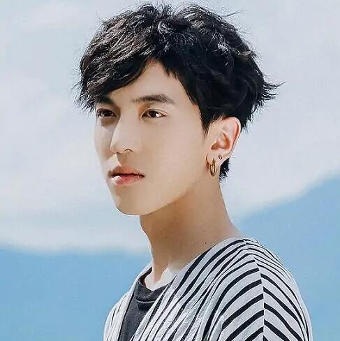 脫軌霍柏宇官配cp是誰