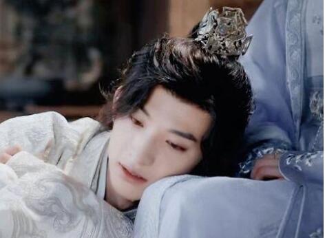 一念關(guān)山梧國(guó)面首是什么意思