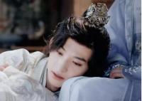 一念關(guān)山梧國面首是什么意思