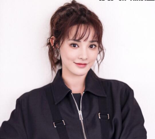 彭小苒新劇畫眉飾演的誰