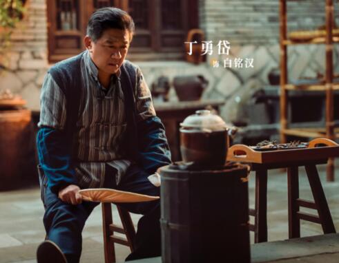 畫(huà)眉白銘漢人設(shè)是什么 白銘漢是什么身份