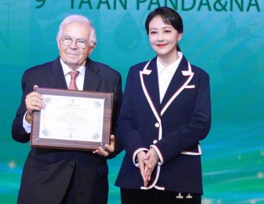 周海媚個(gè)人資料簡介照片及身高體重