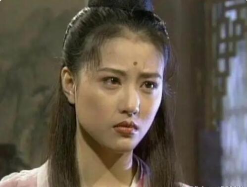 周海媚在倚天屠龍記里演誰(shuí)