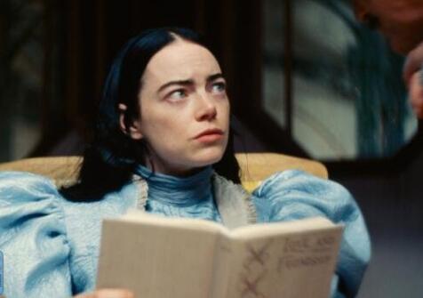 電影可憐的東西是誰演的