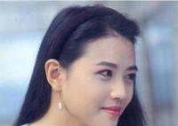 周海媚在義不容情中扮演什么角色