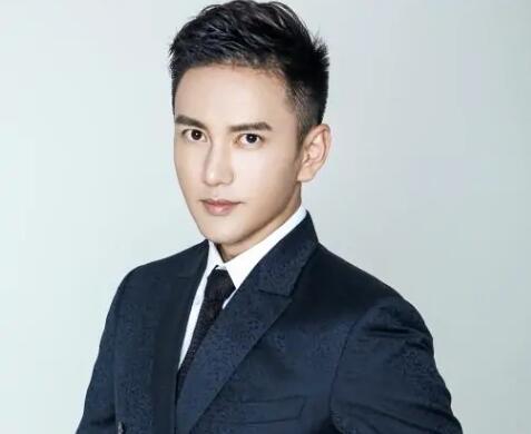 王仁君和馮紹峰的關(guān)系是什么