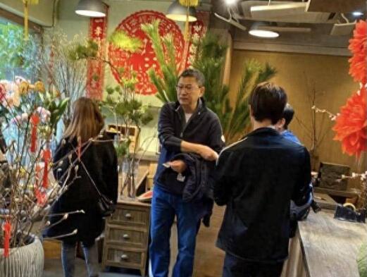 王家衛(wèi)導(dǎo)演妻子是誰 王家衛(wèi)感情史介紹