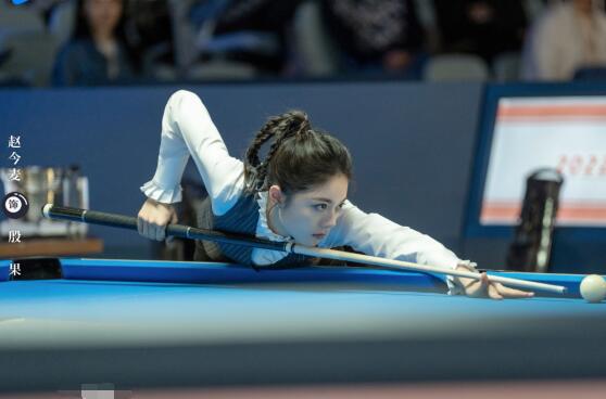 在暴雪時分男女主是初戀嗎