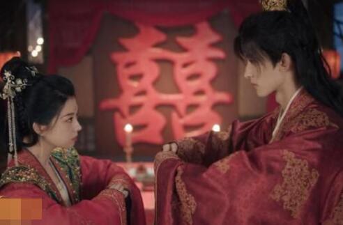 一念關(guān)山楊盈嫁給了誰(shuí)