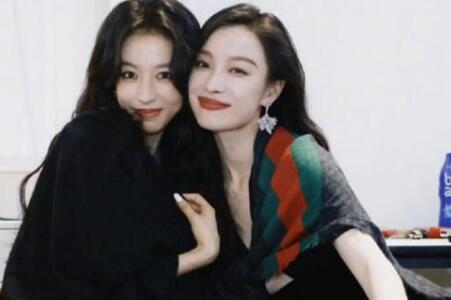 倪妮周雨彤回應撞衫說了什么