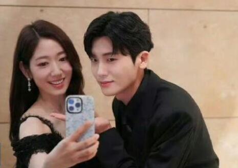 樸信惠樸炯植新劇叫什么名字