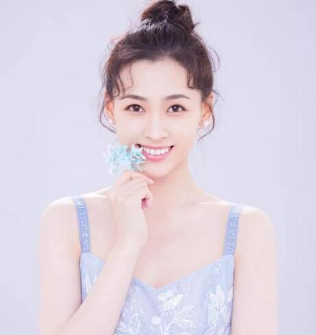 丁笑瀅身高體重多少 丁笑瀅的個人資料