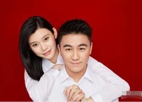 奚夢瑤何猷君怎么認識的