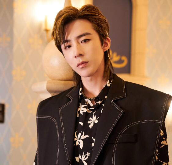 劉宇寧是哪個經(jīng)紀公司