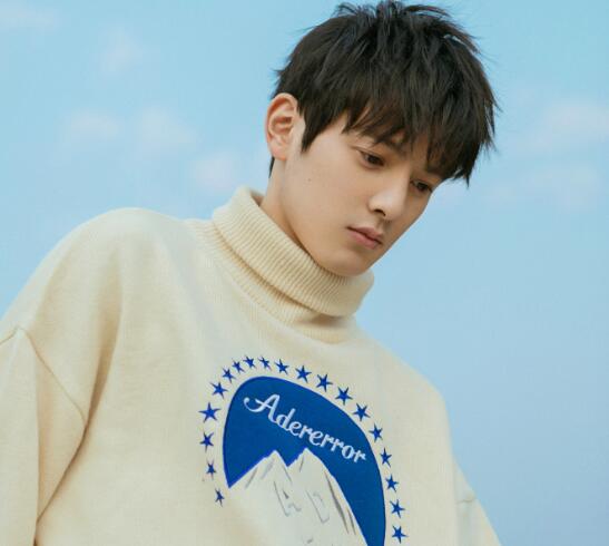 王潤(rùn)澤怎么出道的