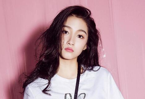 關(guān)曉彤為什么輩分比郭德綱高