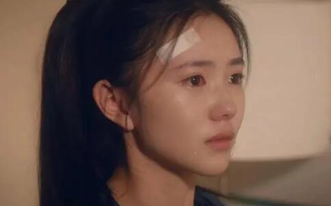 脫軌許靖陽身份是什么