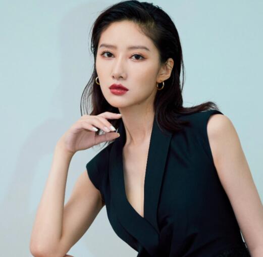 我知道我愛你施然是誰演的