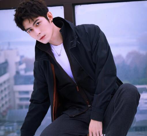 漂洋過海再愛你郝未來職業(yè)是什么