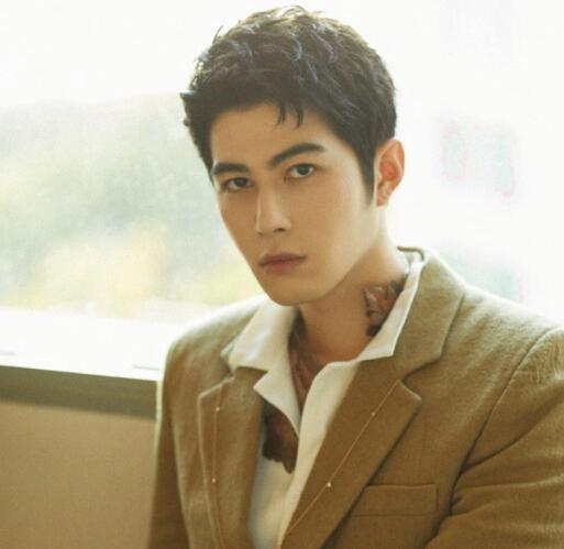 陳學冬出道十年歸來仍是新人啥意思？