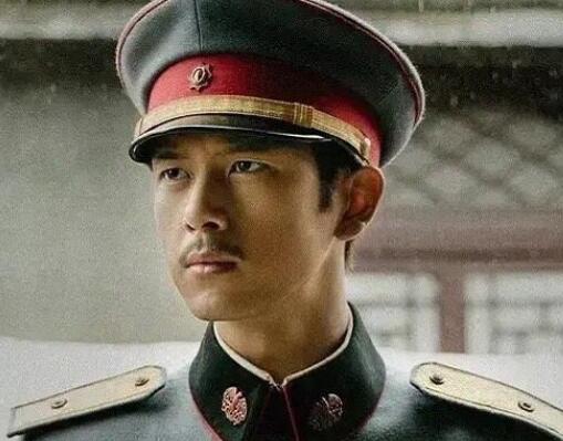 人生若如初見秋紅感情線是什么