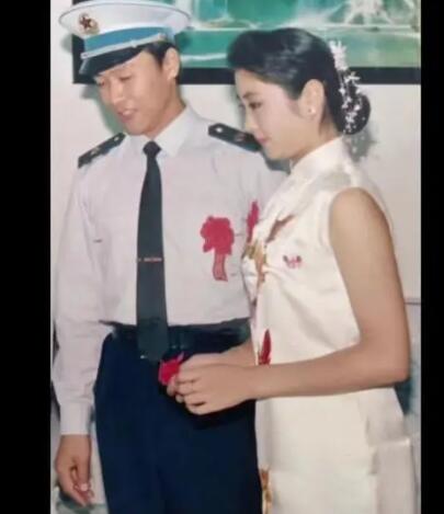 胡亞捷老婆是誰個(gè)人資料簡(jiǎn)介