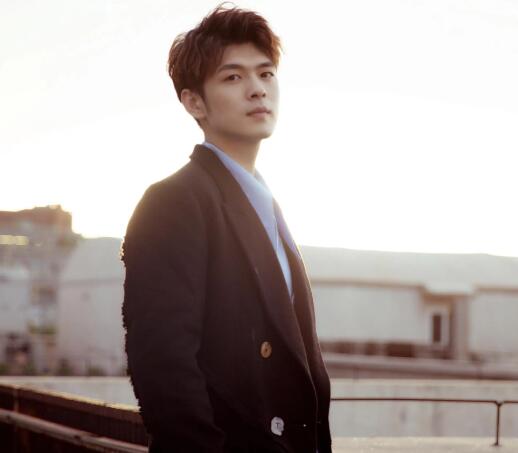 陌上人如玉周霽喜歡誰