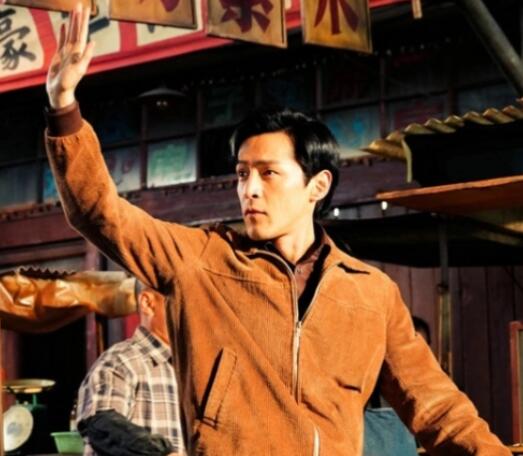 辛芷蕾和胡歌什么關(guān)系