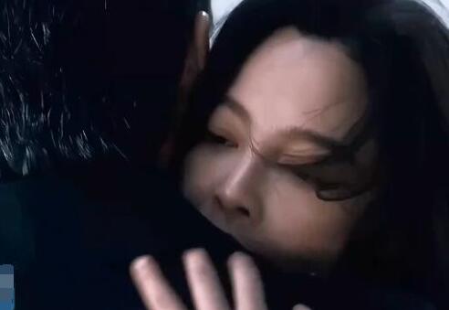 繁花李李和a先生什么關(guān)系