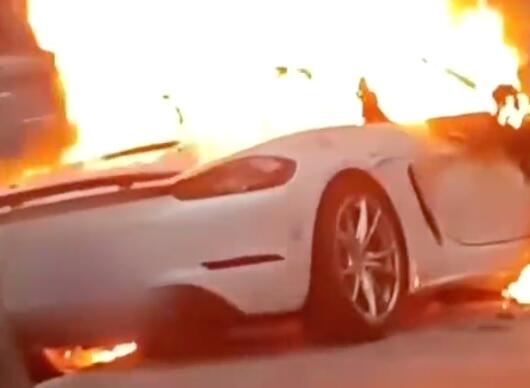 浙江一轎車撞樹后自燃 司機(jī)身亡 2024事件始末最新消息