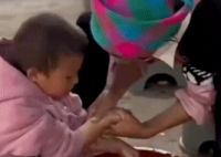 網(wǎng)紅小英被曝曾送養(yǎng)倆女孩 官方調(diào)查 為什么引熱議？