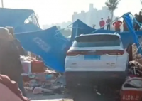 司機突發(fā)疾病致車輛失控 造成3死7傷 原因竟是這樣太崩潰了