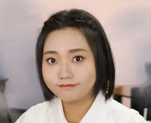 男子實(shí)名舉報(bào)李雪琴公司財(cái)務(wù)問題 事件始末2025最新消息