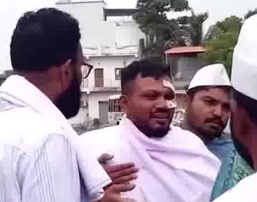 印空難幸存者出席兄弟葬禮 悲痛抬棺 真相簡(jiǎn)直太恐怖了