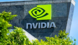 英偉達成首家市值超4萬億美元公司 簡直太瘋狂了