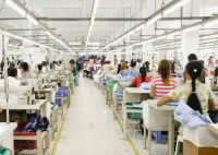 穿完就扔 不到百元的女裝真的值嗎 這也太無(wú)語(yǔ)了