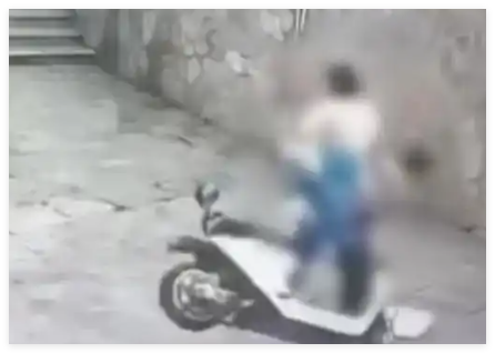 兩高中生騎電動車撞墻身亡 家屬發(fā)聲 事件始末2025最新消息