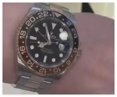 上海月薪過萬白領健身房偷東西成癖 事件始末2025最新消息