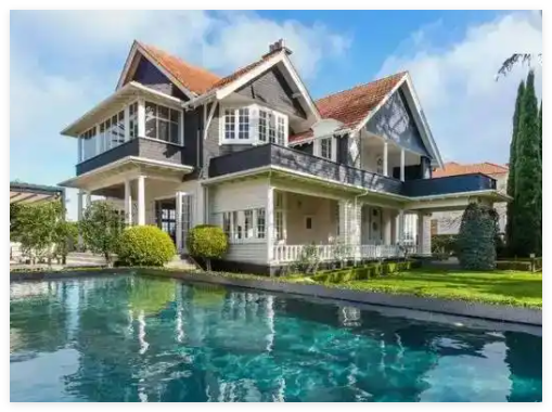 花千萬買豪宅的年輕人開始維權了 究竟是怎么回事？