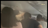 廈航飛機(jī)客艙充電寶疑起火 多方回應(yīng) 這也太嚇人了