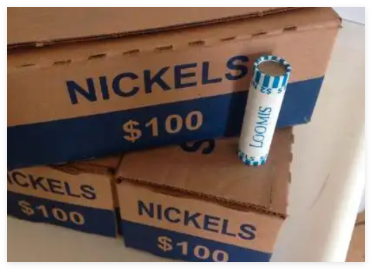 美國(guó)一男子瘋狂囤500萬(wàn)枚5美分硬幣 背后真相實(shí)在讓人驚愕